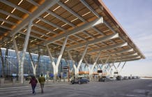 The design team for Kansas City International Airport’s new terminal achieved a LEED innovation credit by specifying all LED lighting — more than 14,000 luminaires in total.